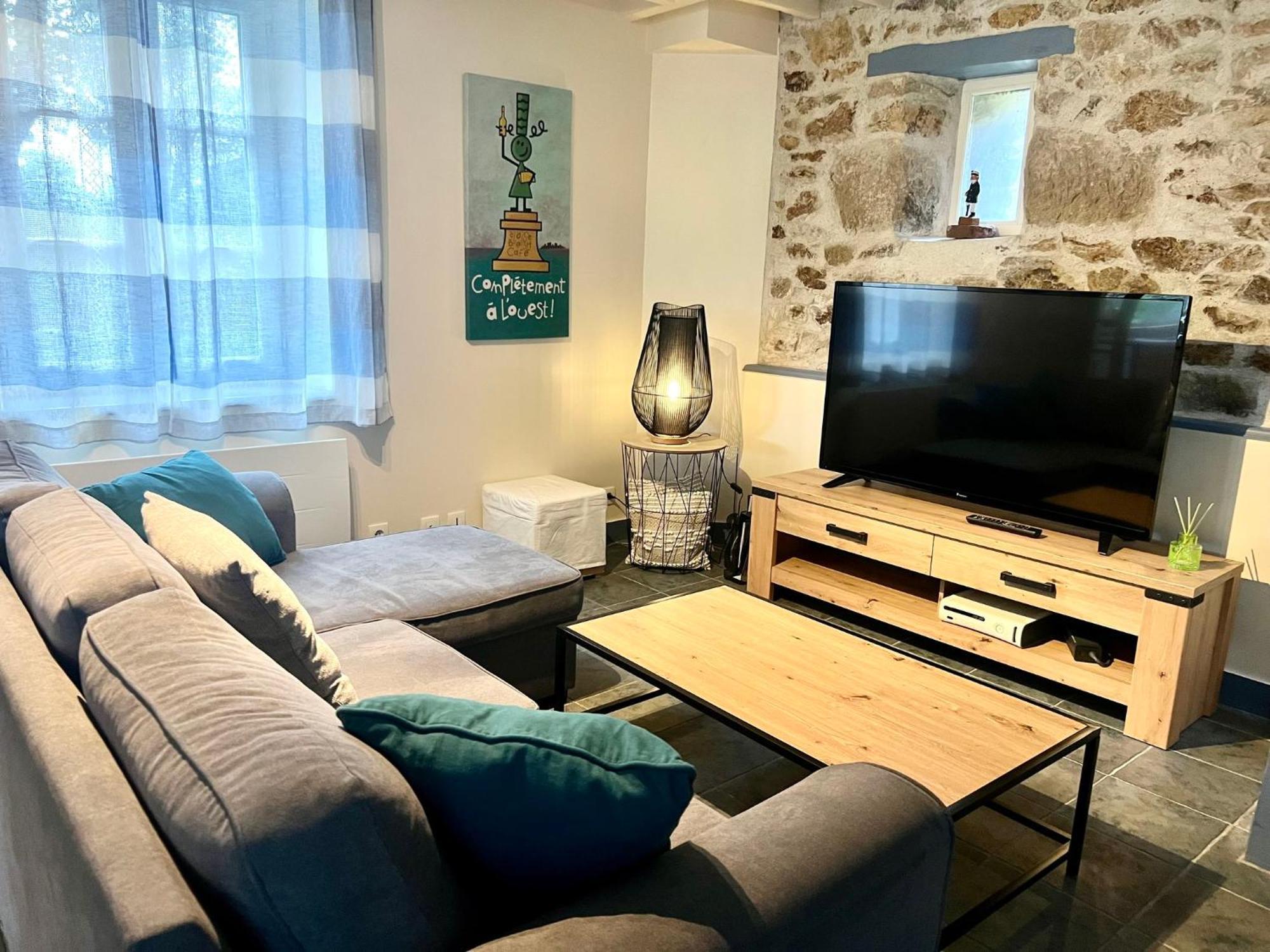 Holiday home Penty Du Belou, Cozy, En Pleine Campagne, 1 A 6 Personnes *